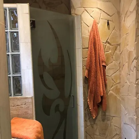 Apartamento 3 Dormitorios, Wifi Gratis, Piscinas, Muy Bien Ubicado 아파트 *
